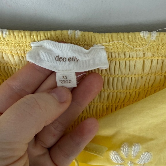 Dee Elly Yellow White Daisy Smocked Puff Sleeve Mini Babydoll Dress - Picture 4 of 7
